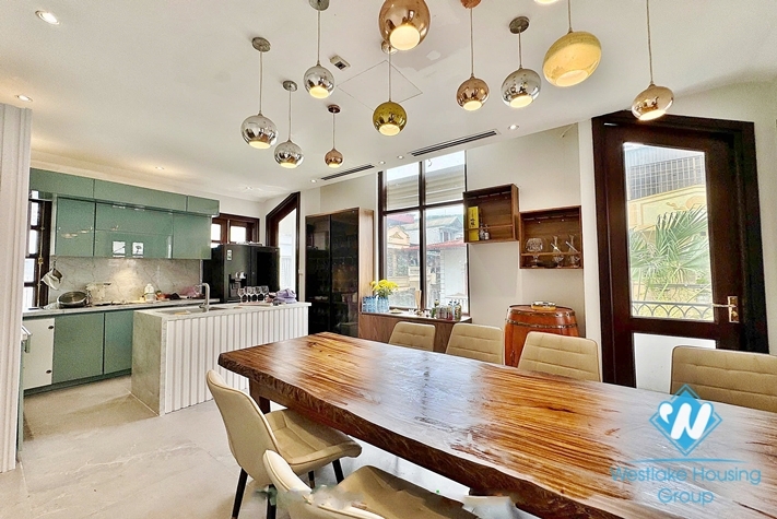Garden 4 bedrooms house for rent in Tay Ho, Ha Noi